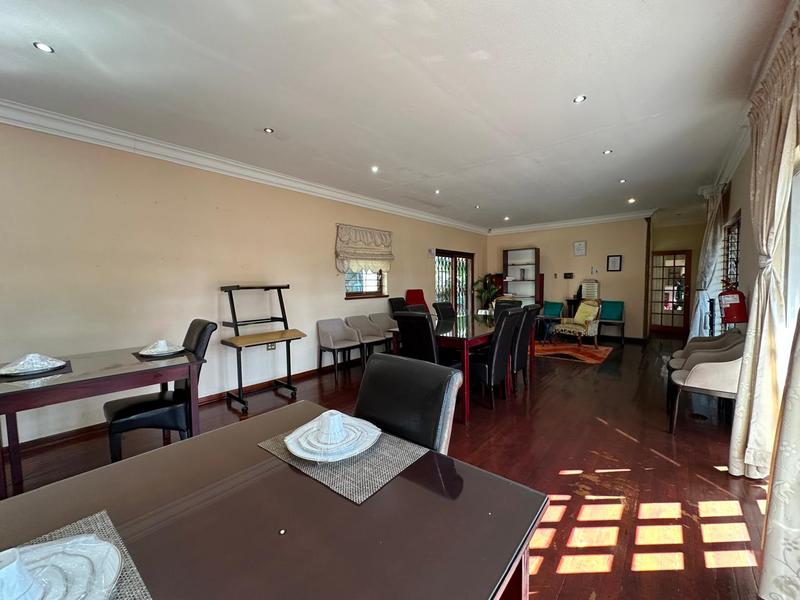 To Let Commercial Property for Rent in Mthata Eastern Cape